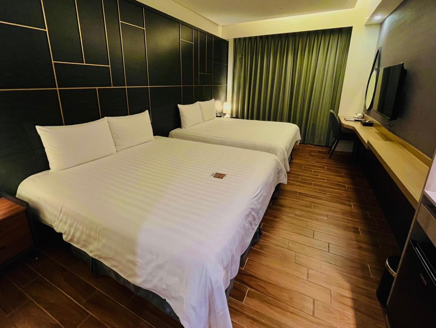 Hotel A Tainan Exterior photo
